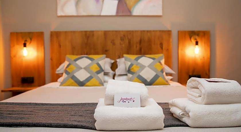 Jardinets Guest House