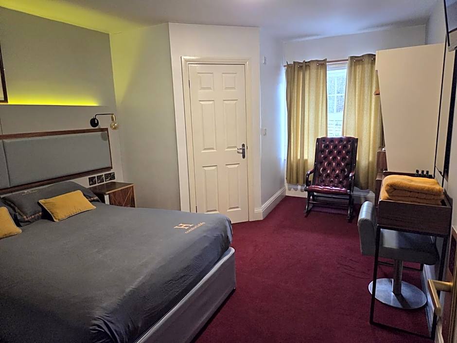 The Royal Oak Hotel