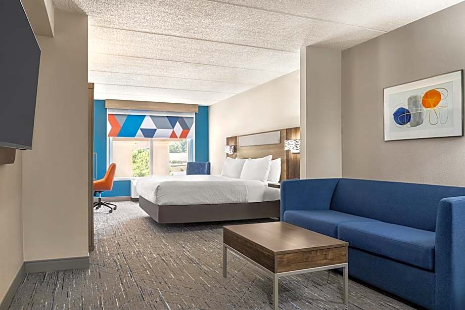 Holiday Inn Express Birmingham Irondale East By IHG