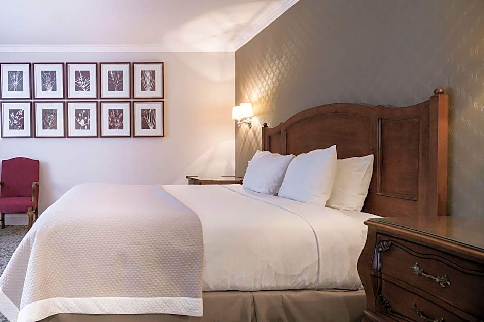 Woodcrest Hotel Cupertino