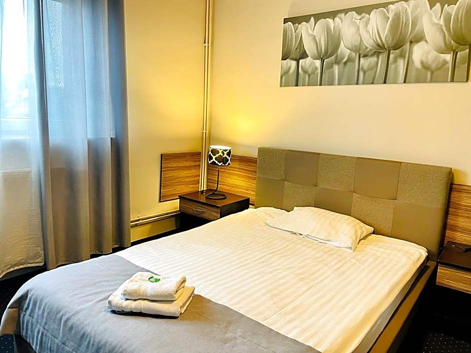 Hotel Seven 7