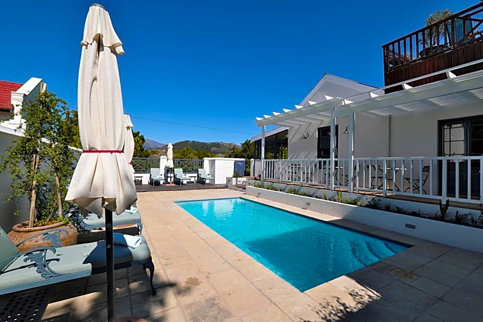 Chapter House Boutique Hotel