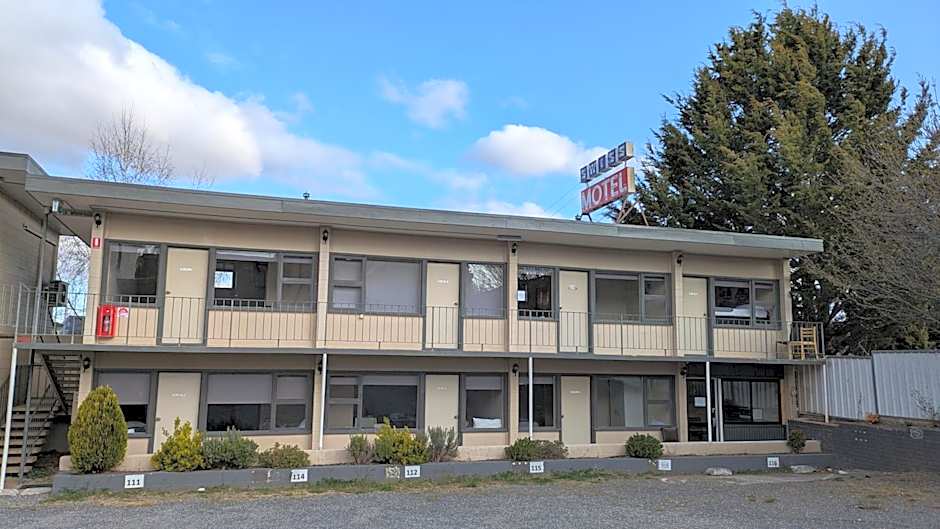 The Swiss Motel