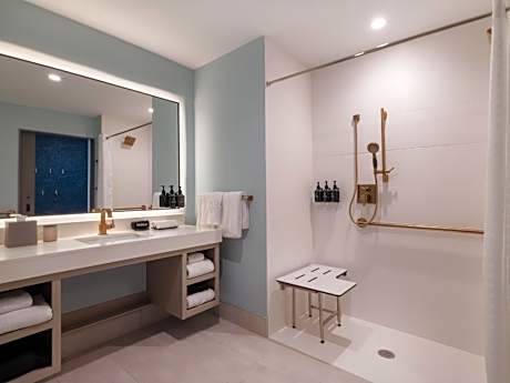 Standard Queen Room with Two Queen Beds and Mobility Accessible Roll-In Shower