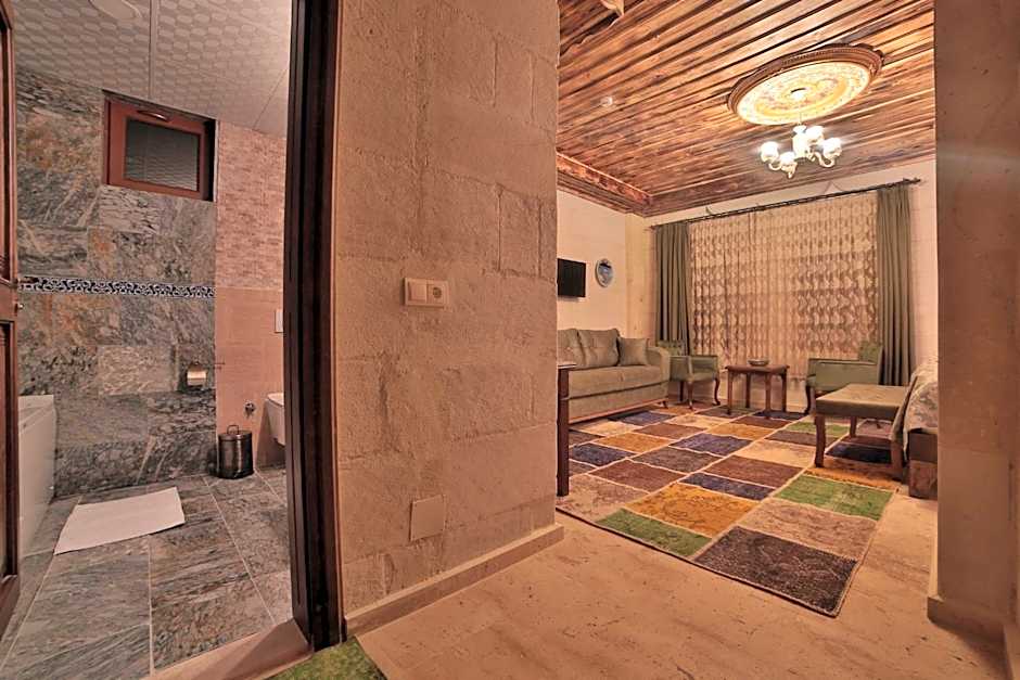 Caravanserai Inn Hotel