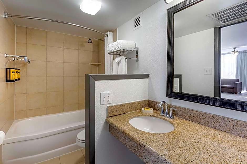 Best Western Plus El Paso Airport Hotel & Conference Center