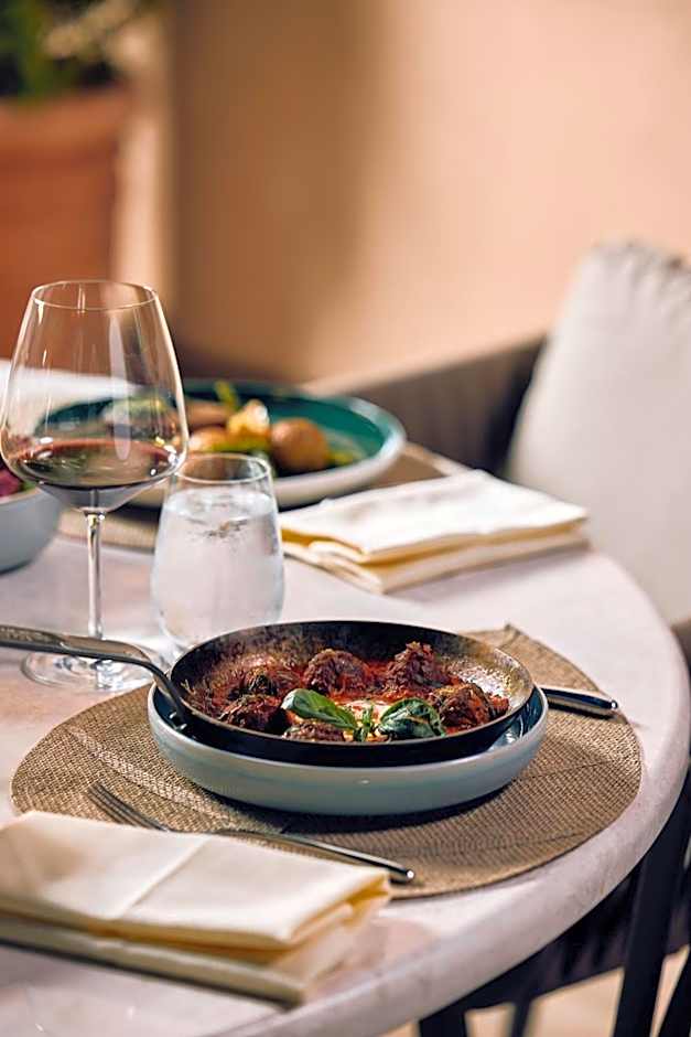 La Fleur Boutique Hotel