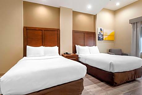 Double Room with Two Double Beds - Accessible/Non-Smoking