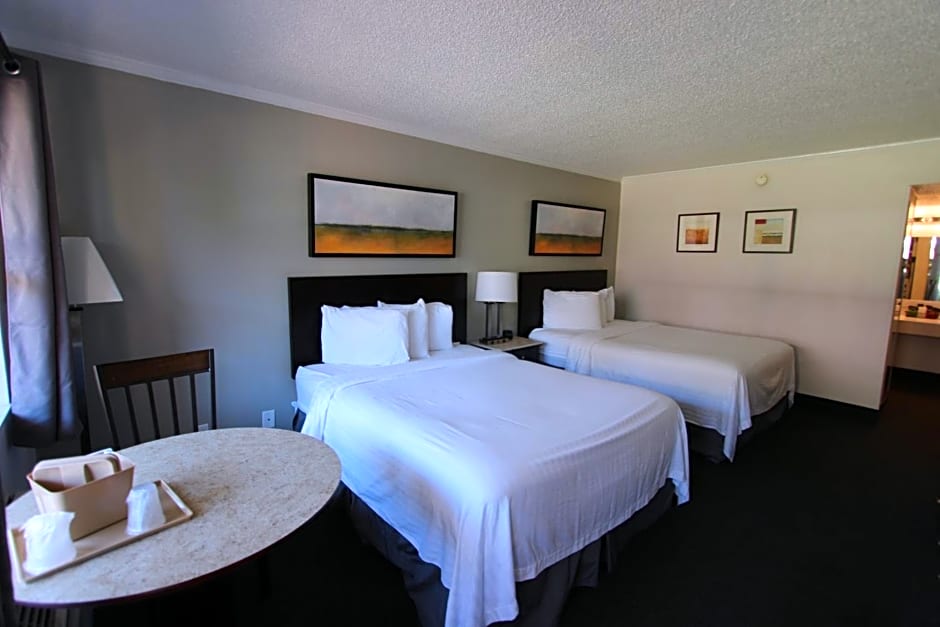 At Home Inn - Pensacola