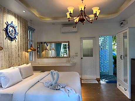 King Room with Balcony
