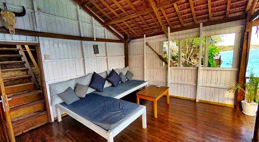 Cosmos Bungalows