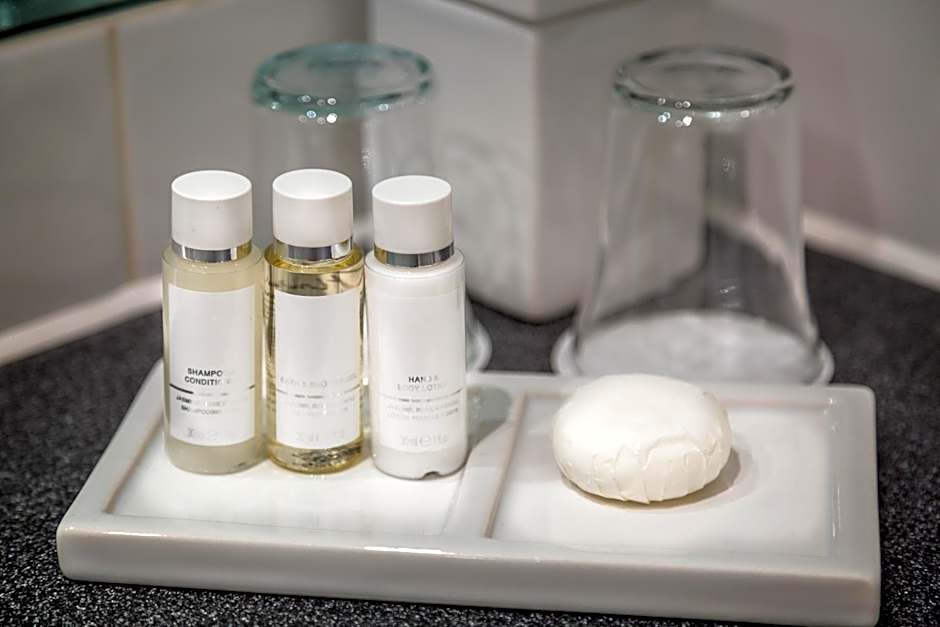 Millennium Gloucester Hotel London