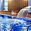 Grand Royal Hotel