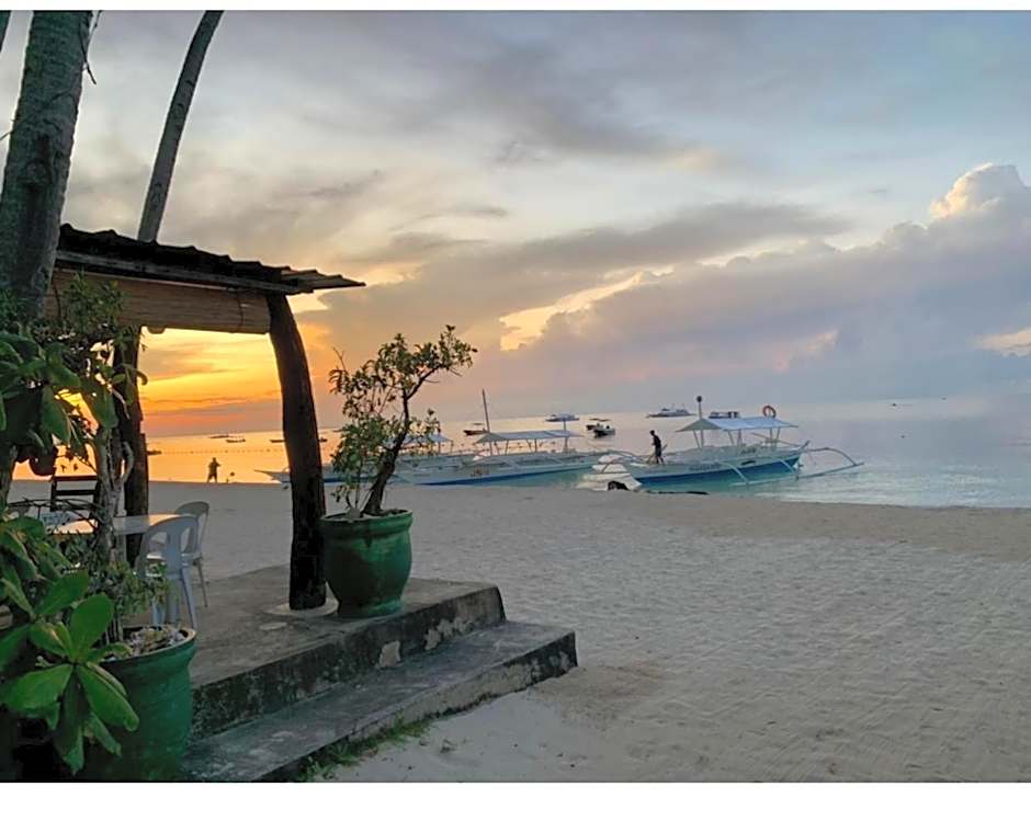 Domos Native Guest House