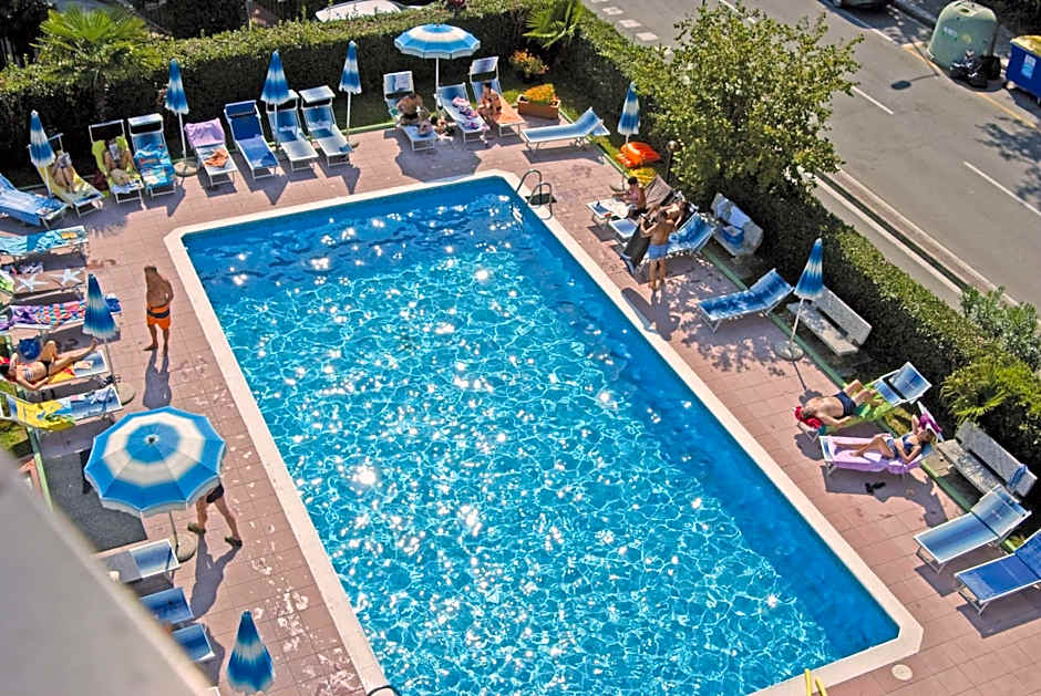 Hotel Old River