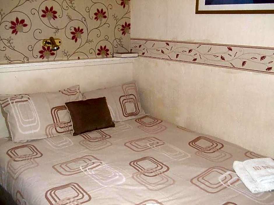 Fern Villa Hotel - Albert Road