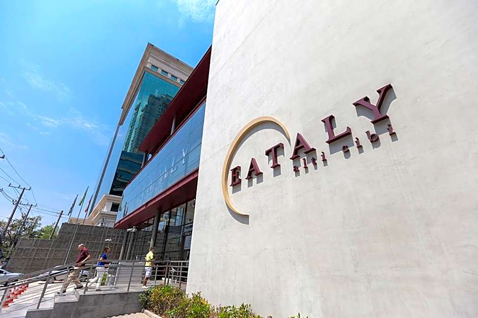 You Stay at Vila Olimpia - ITC