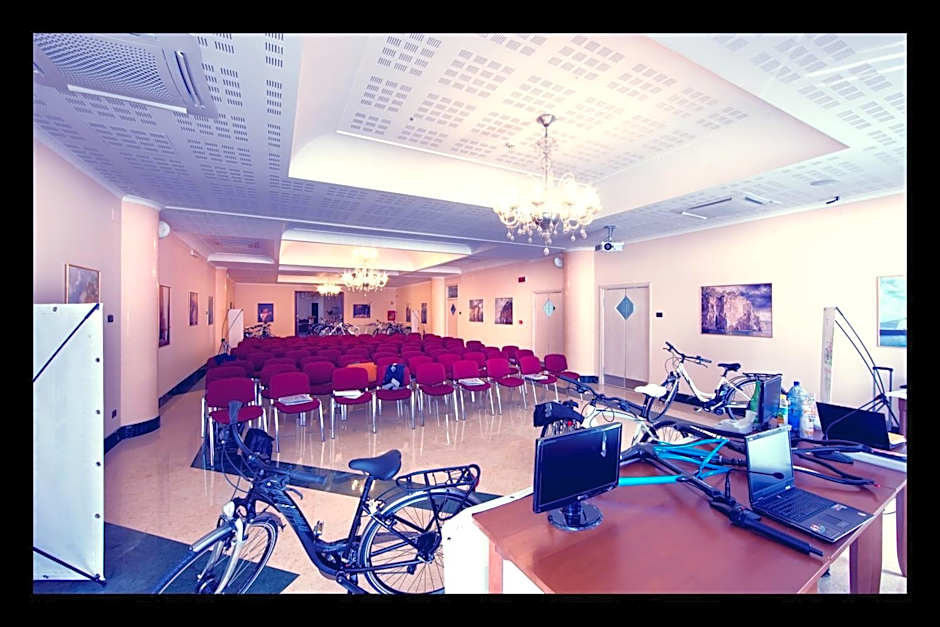 Ulisse Deluxe Hostel