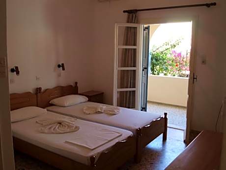 Family Connecting Rooms