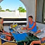 Adelaide Travellers Inn Backpackers Hostel