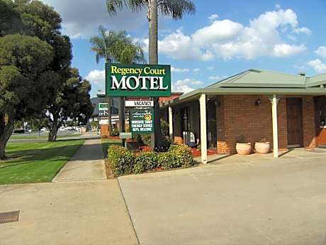 Regency Court Motel