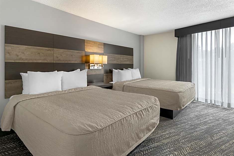 Best Western Plus Wausau Tower Inn