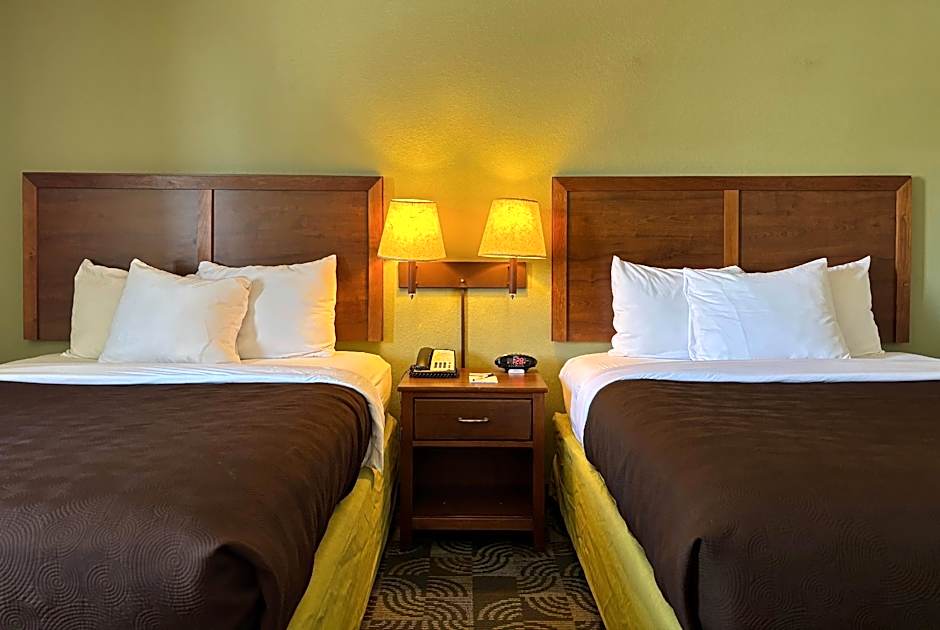 AmericInn by Wyndham Kewanee