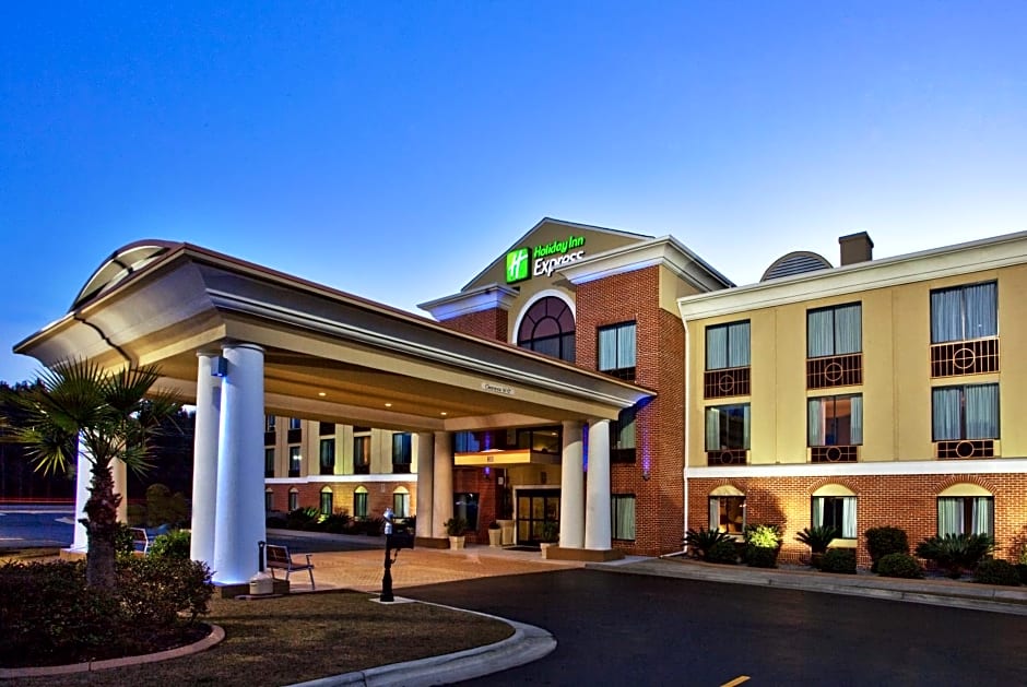 Holiday Inn Express Hotel & Suites Hinesville, an IHG Hotel