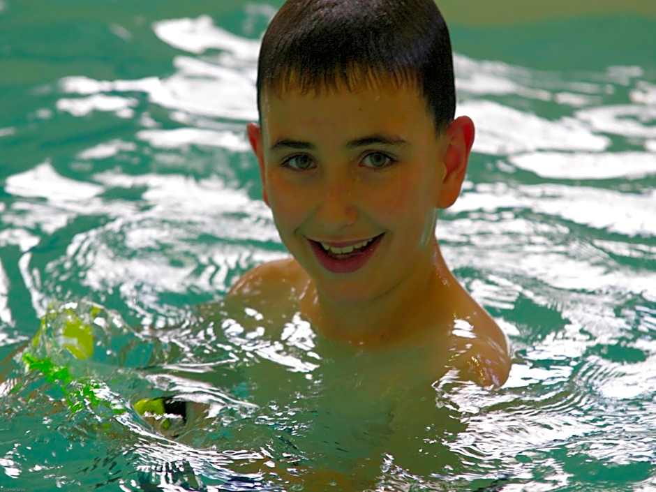 Redwood Inn & Suites