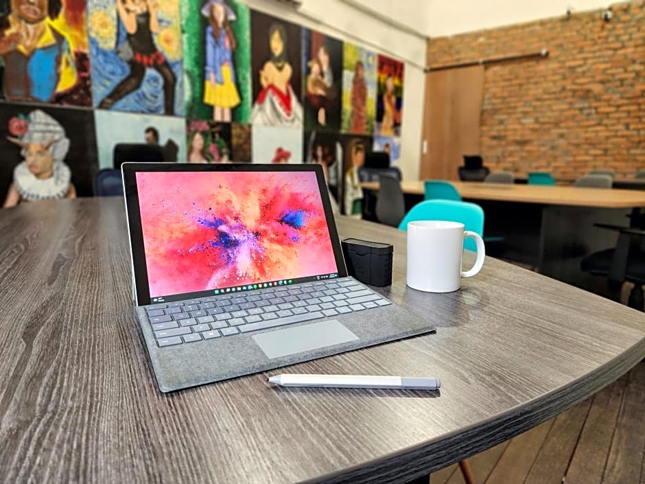 Upspot Kuching Waterfront Premium Hostel