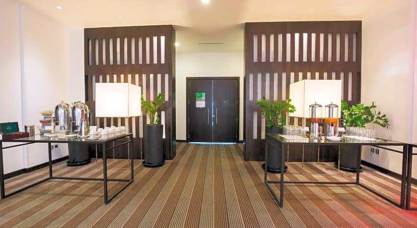 Holiday Inn Abu Dhabi By IHG