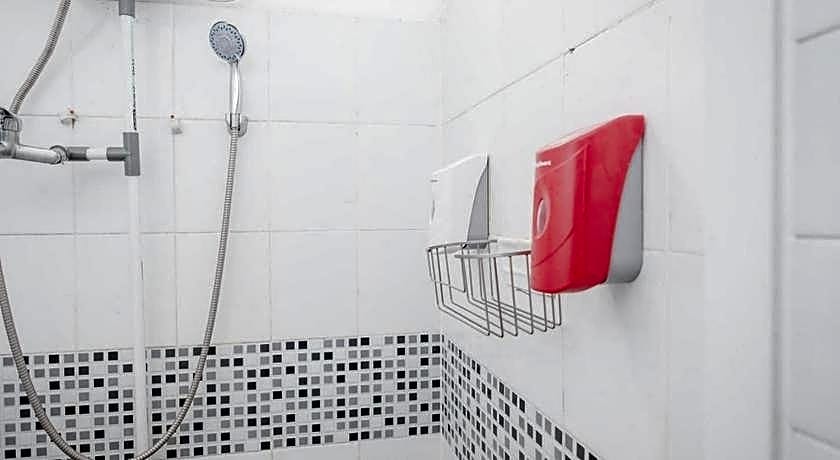 RedDoorz Syariah @ Lampung Walk