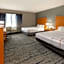 La Quinta Inn & Suites by Wyndham Bridgeport