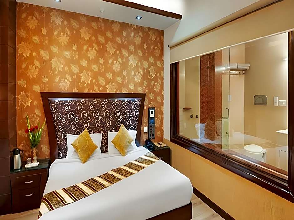 Amar Yatri Niwas Hotel