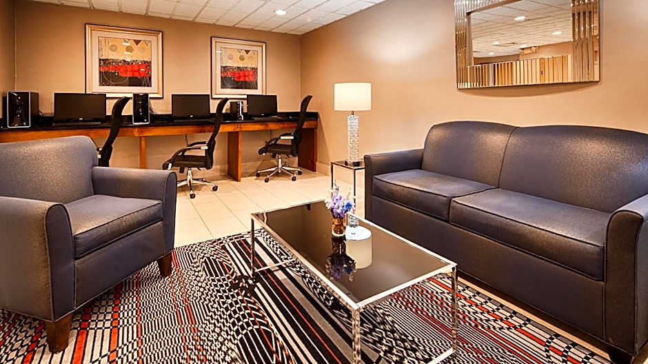 Days Inn by Wyndham Englewood Dayton Airport