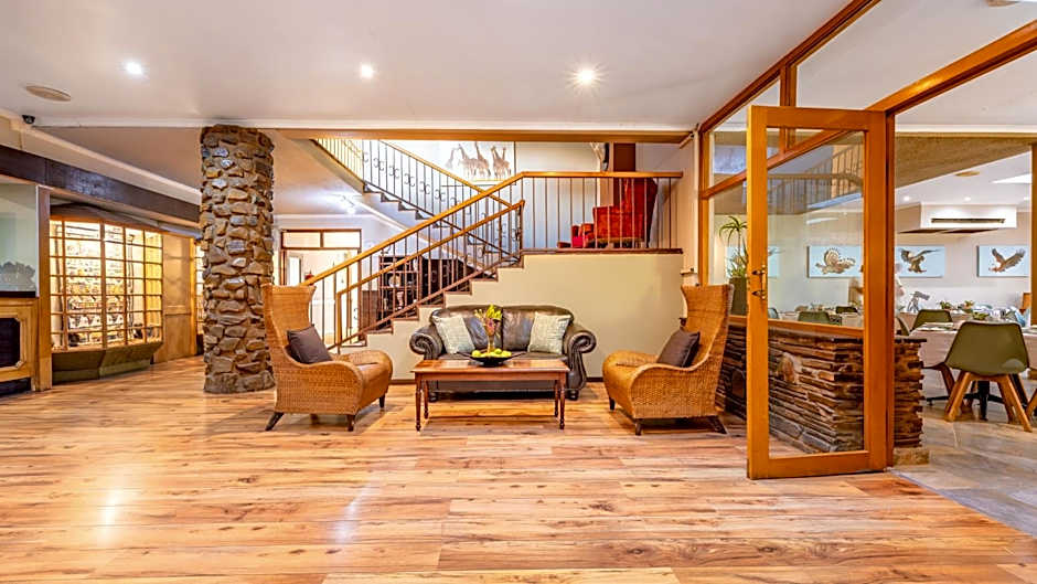 Hotel Numbi & Garden Suites