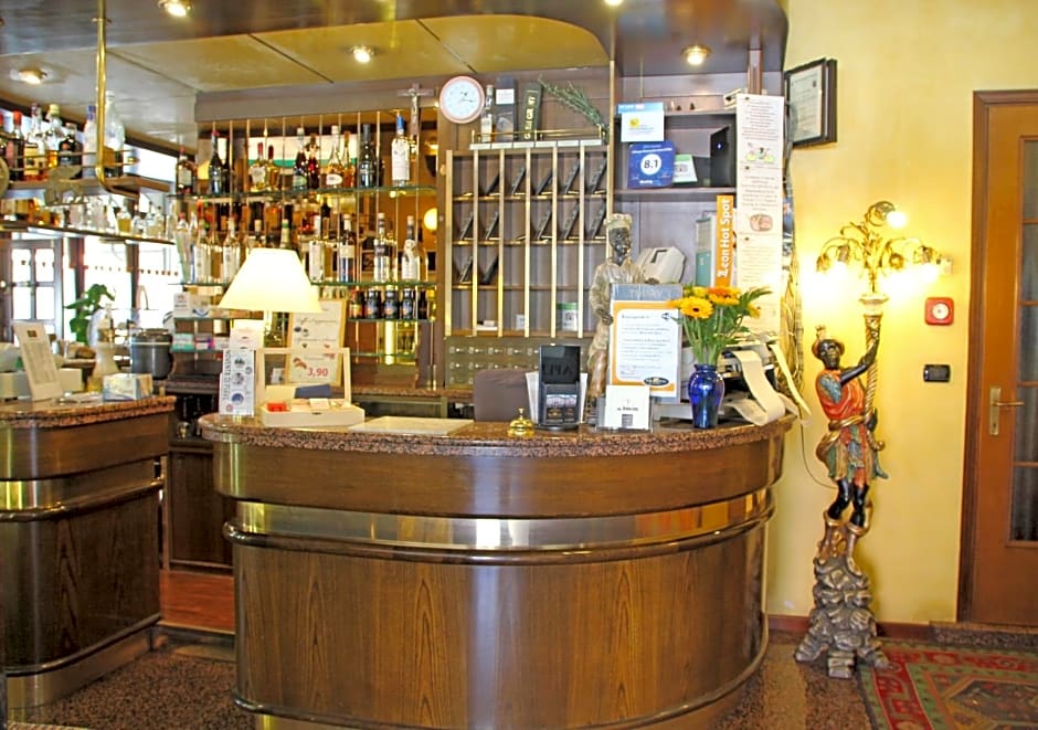 Albergo Ristorante Leon d'Oro