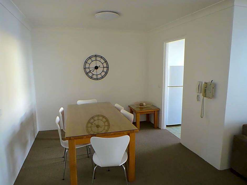 Manly Paradise Motel and Apartments