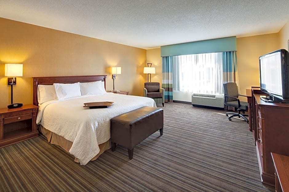 Hampton Inn By Hilton & Suites Toronto Airport Ontario, Cn