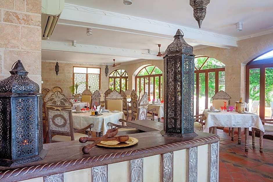 The Maji Beach Boutique Hotel -Adults Only