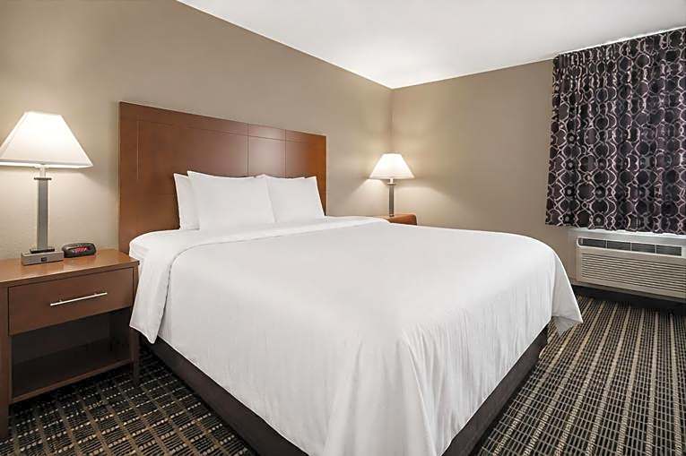 Sleep Inn & Suites Madison West