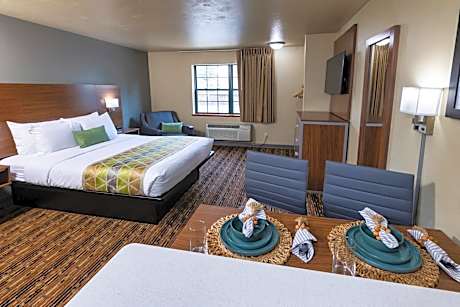 Queen Room