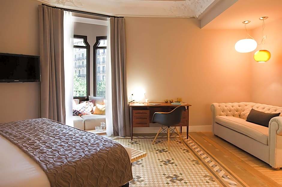 Alexandra Barcelona Hotel, Curio Collection by Hilton