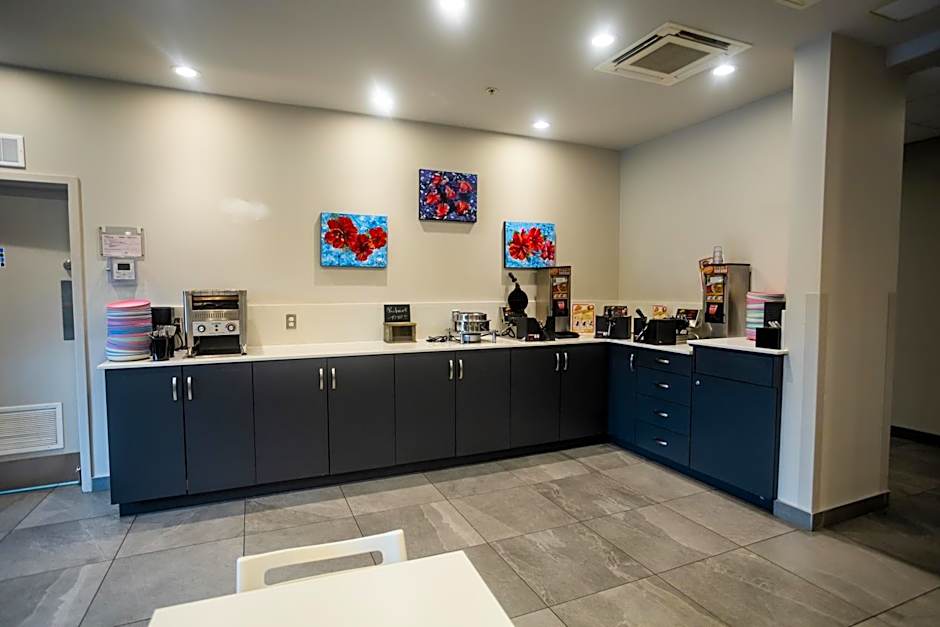 Microtel Inn & Suites by Wyndham Mont Tremblant