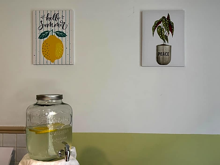 La Casa Verde Albergue - Solo Peregrinos