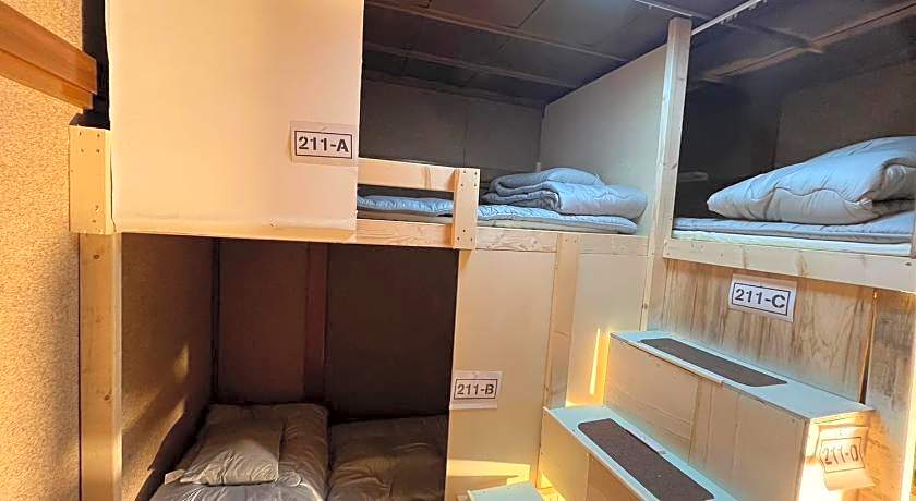 HOTEL1800