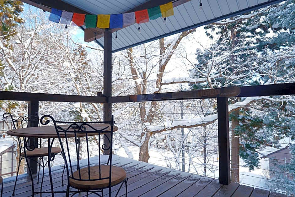Bears Den Mountain Lodge