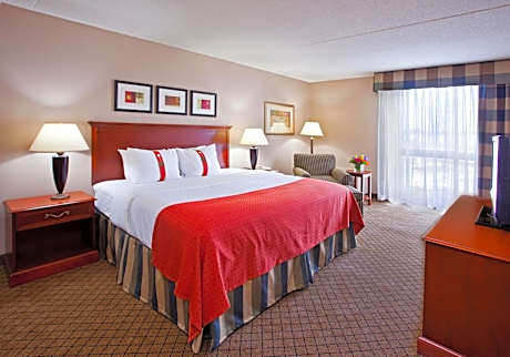 King Room - Mobility Access/Hearing Accessible