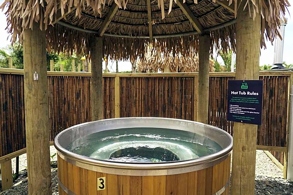 Tasman Holiday Parks - Beachaven