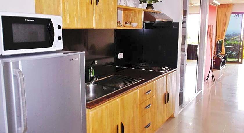 Mountain Seaview Luxury Apartments